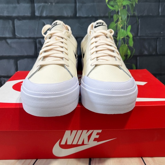 Nike Court Legacy Lift - Picture 4 of 11